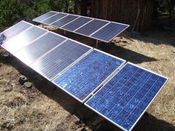 güneşin yeterli seviyede olduğu bölgeler için fotovoltaik güneş enerjisi iyi bir elektrik elde etme sistemidir.